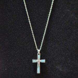 Elegant Blue Cross Pendant Necklace Faux Turquoise A24 Length 18"